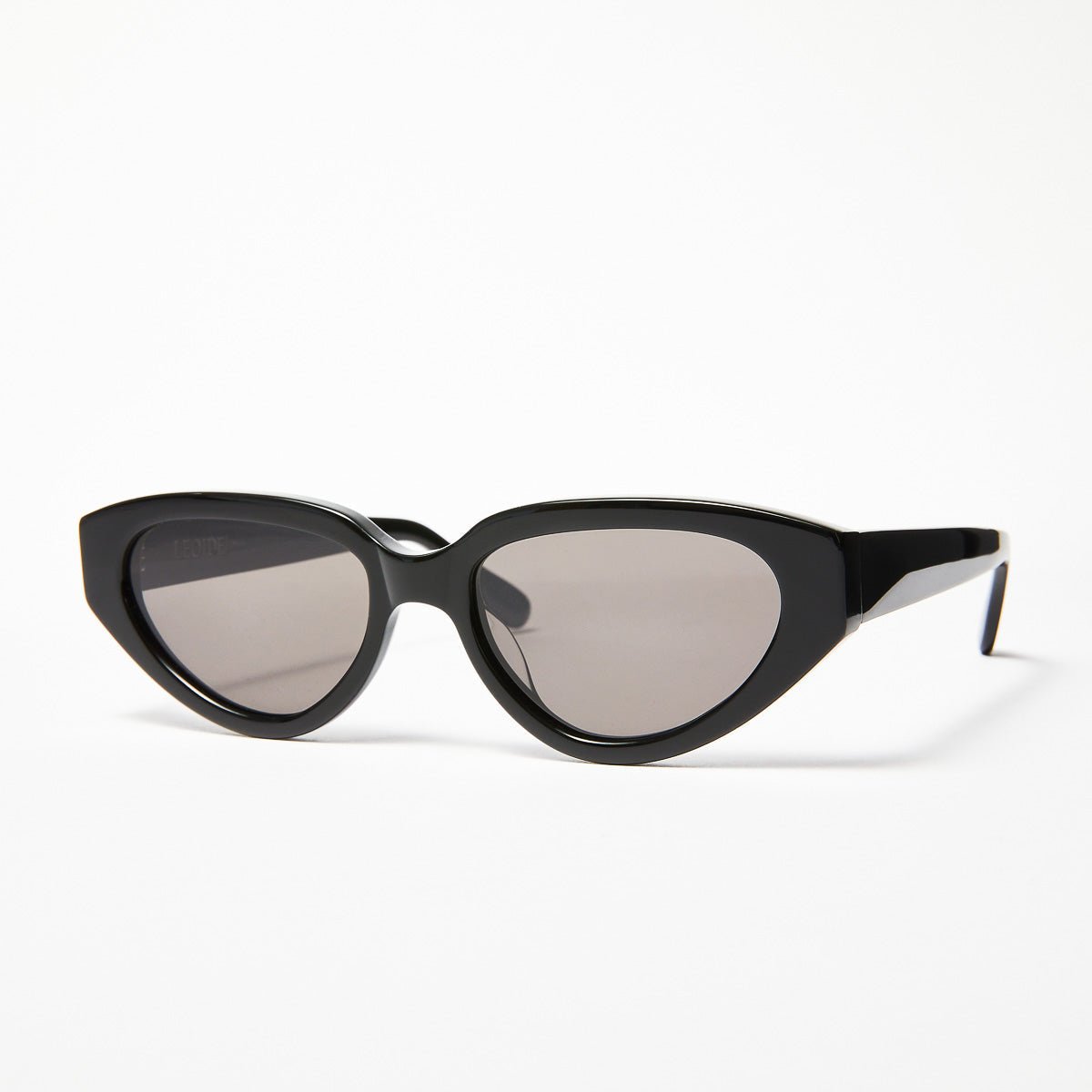 OMEN - Black Frames / Black Polarised Lens ŁEOIDE