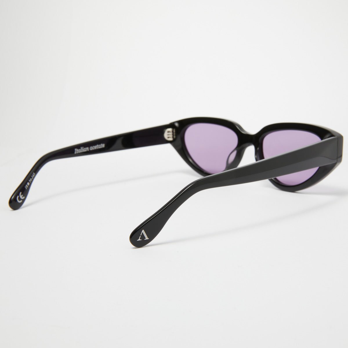 OMEN - Black Frames / Purple Lens ŁEOIDE