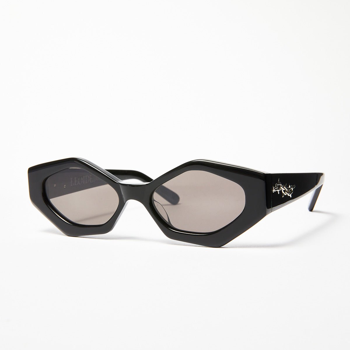 RIOT - Black Polished Frames / Black Polarised Lens ŁEOIDE